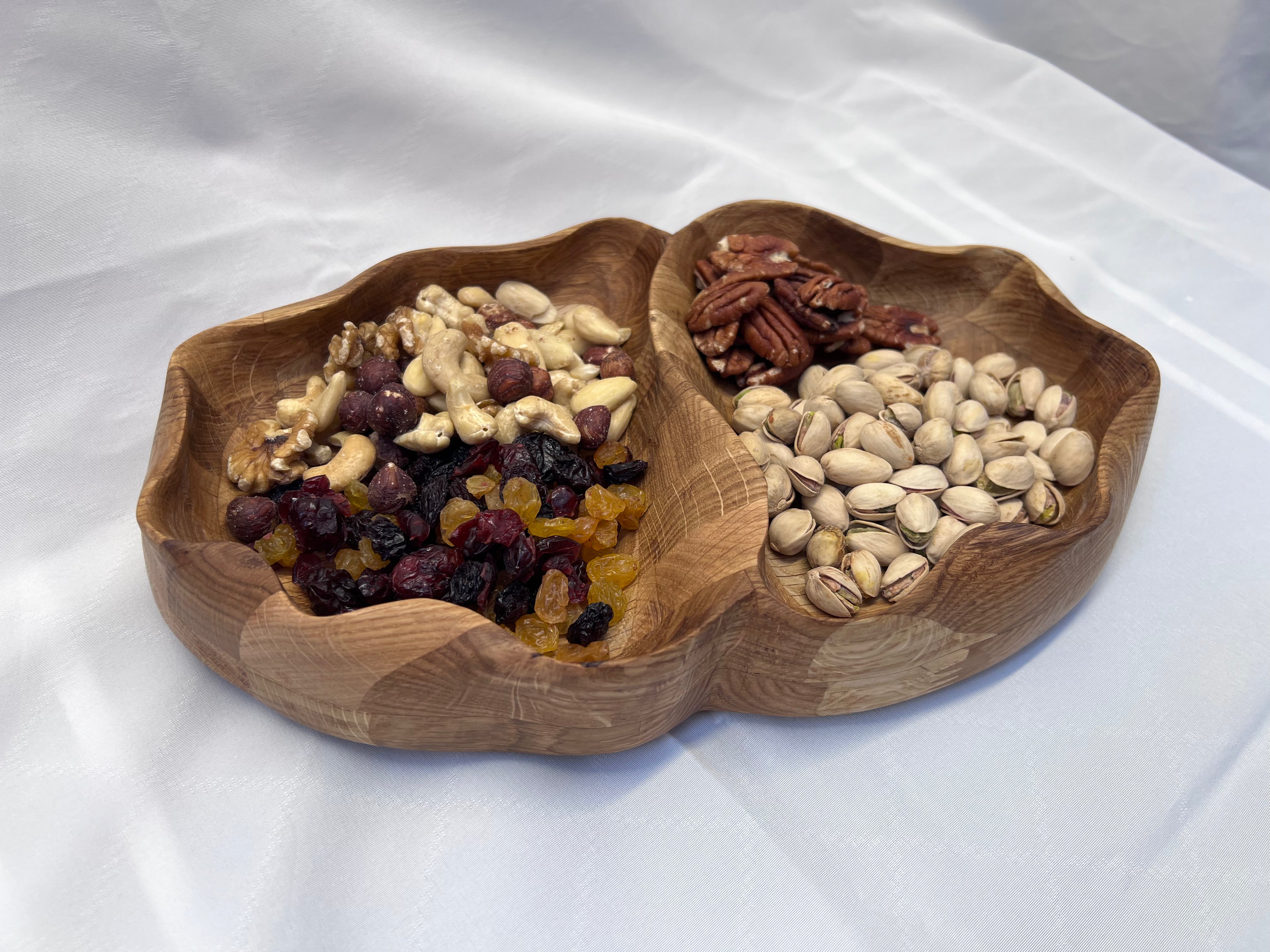Handcrafted Oak Serving Tray – Sculpted Curves, Rustic Home Decor.