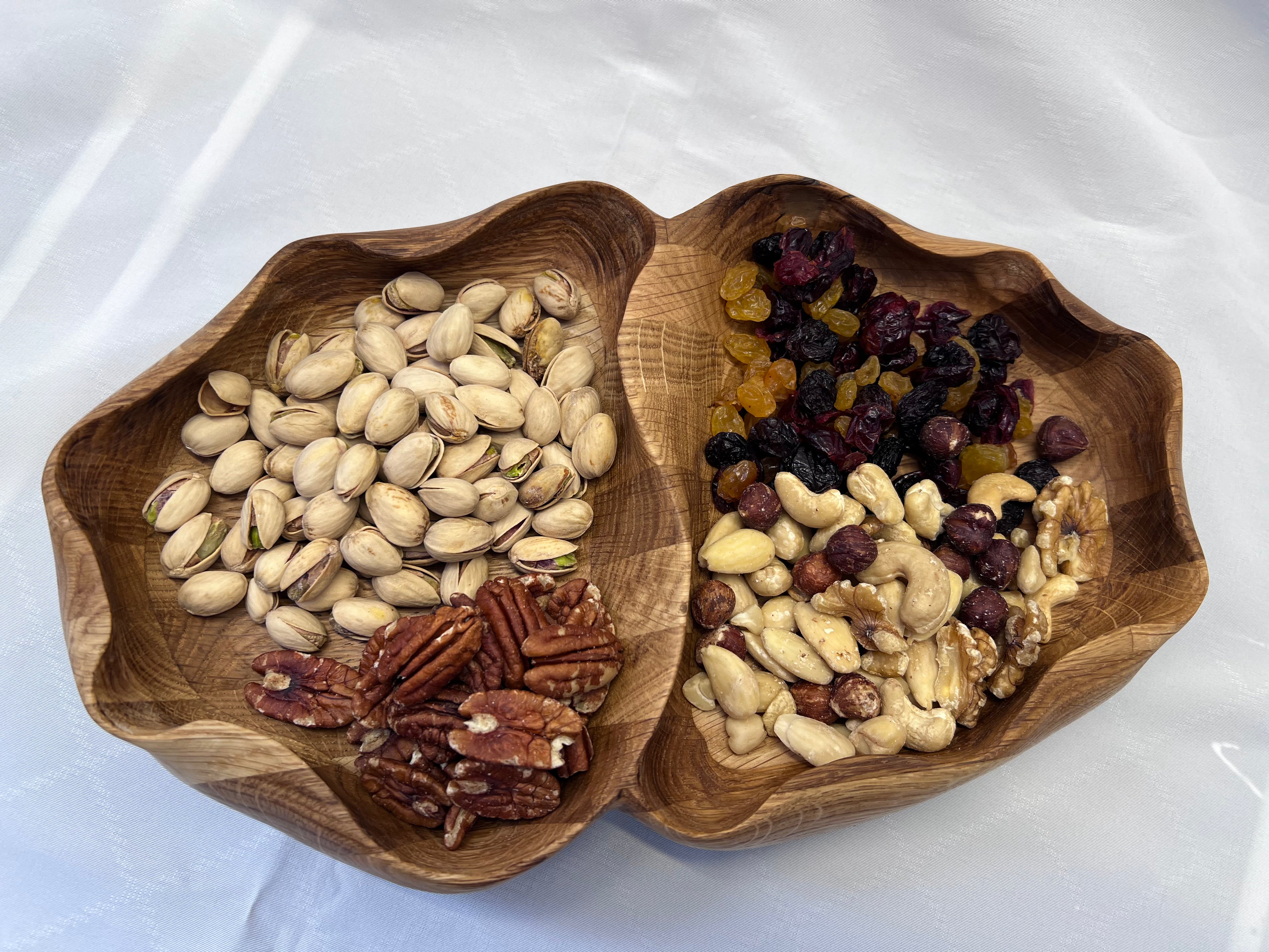 Handcrafted Oak Serving Tray – Sculpted Curves, Rustic Home Decor.